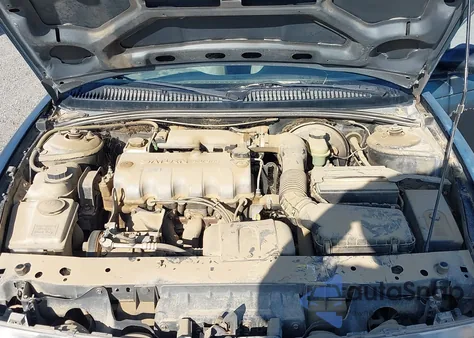 1996 Saturn Sl1 from USA, damaged, VIN 1G8ZH5285TZ376218